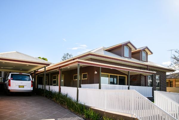 Single bedroom shared bathroom and living
