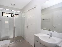 008 Open2view_ID829253-33_Turnberry_Avenue