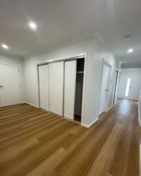 Marshy Ave   Hallway