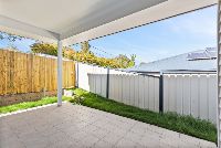 010 Open2view_ID838394-29_Innes_Crescent