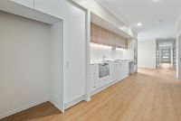 011 Open2view_ID968415-8_Sherlock_Street