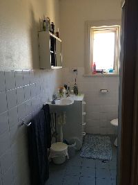 Bathroom1