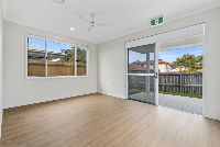 014 Open2view_ID968415-8_Sherlock_Street