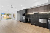 001 Open2view_ID968416-1_Brett_Road