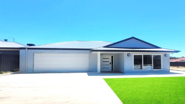 94Numurkah Facade 1  1)