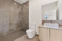 Drake   Unit 1 OOA Ensuite LR No Logo