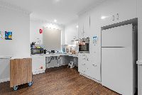 006 Open2view_ID912121-4_15_Empress_St_Centenary_Heights