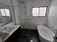 Bathroom3