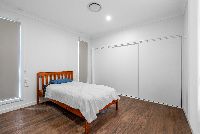 009 Open2view_ID912121-4_15_Empress_St_Centenary_Heights