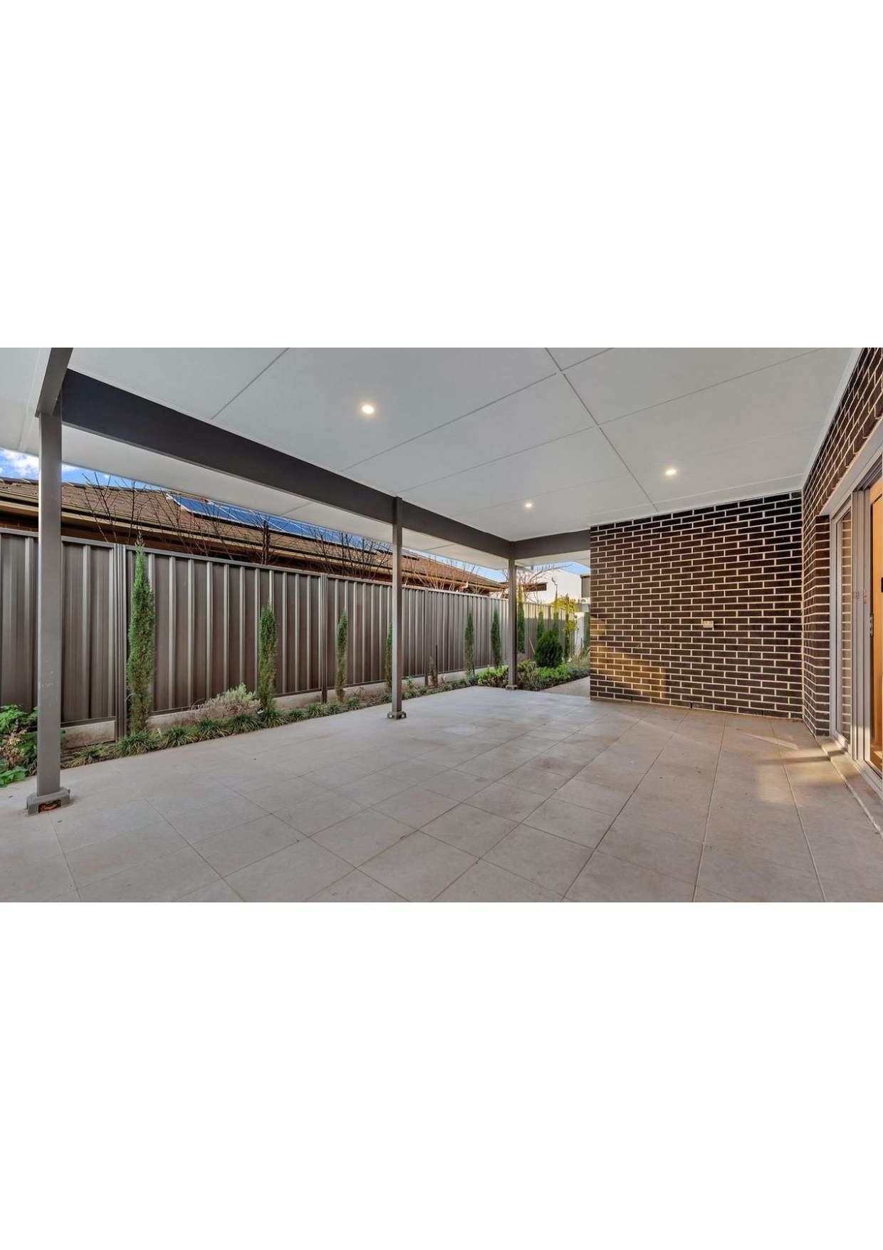 1  1)_compressed_page-0010