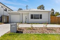 013 Open2view_ID838394-29_Innes_Crescent