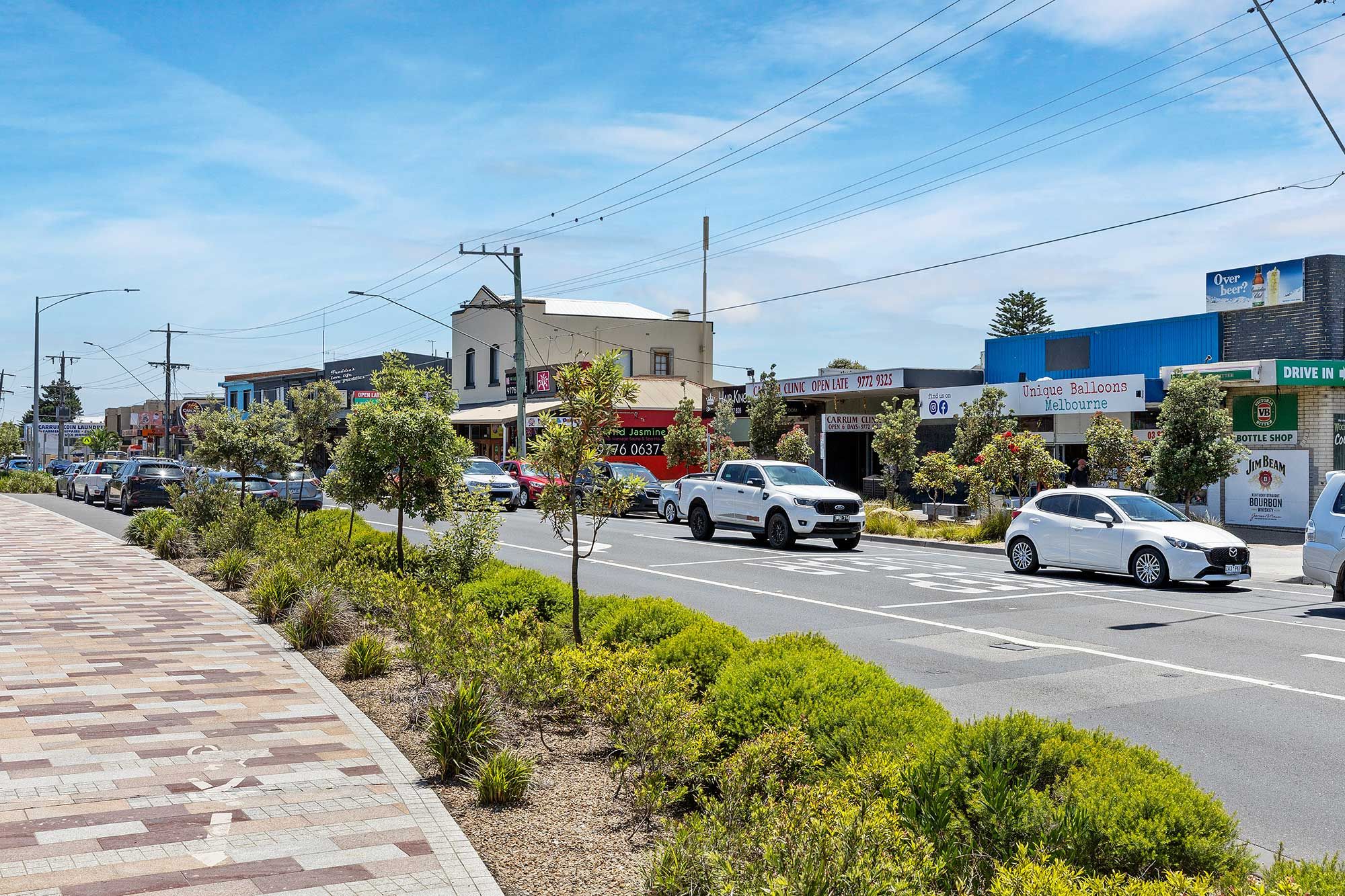 Carrum   Station Street Shopping Strip 1 LR No Logo