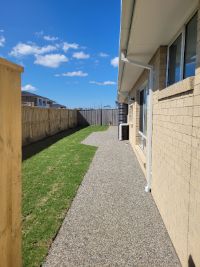 24 homebush side yard