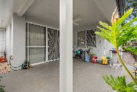 016 Open2view_ID912121-4_15_Empress_St_Centenary_Heights