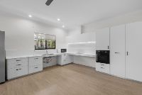 Fully accessible kitchen