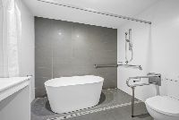 037 Open2view_ID984794-391_Victoria_Road