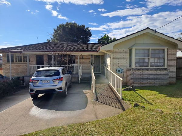 Belrose  16106)_Front